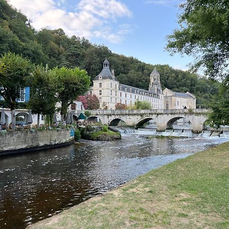 Villa Medicis Брантом Экстерьер фото